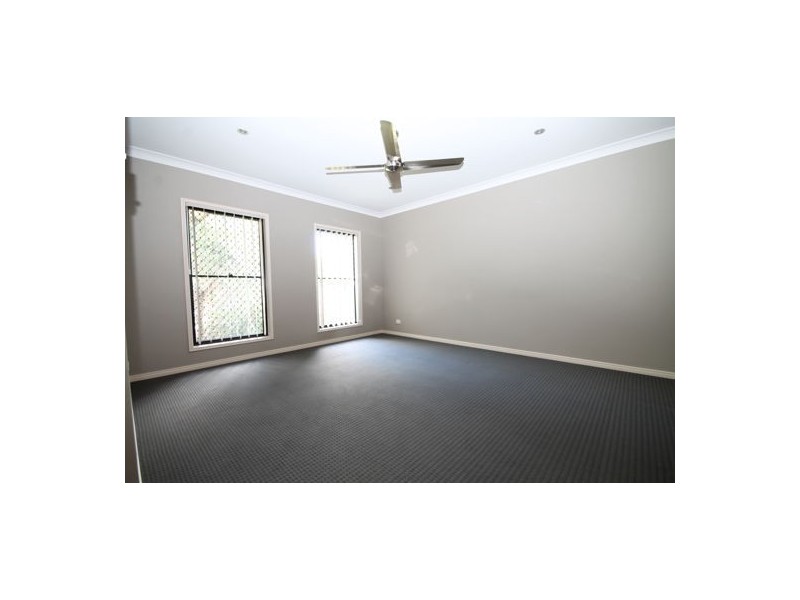 70 Creekside Drive, Narangba QLD 4504
