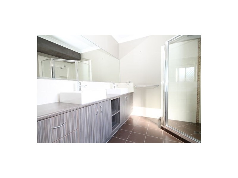 70 Creekside Drive, Narangba QLD 4504