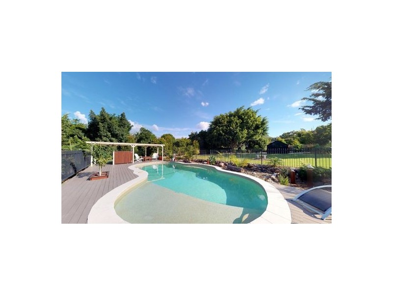 19-21 Three Ponds Place, Elimbah QLD 4516