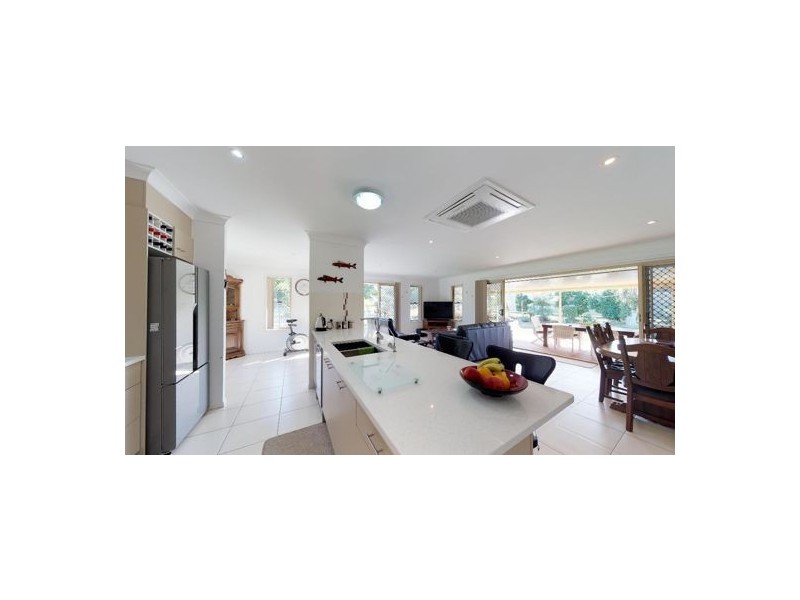 19-21 Three Ponds Place, Elimbah QLD 4516