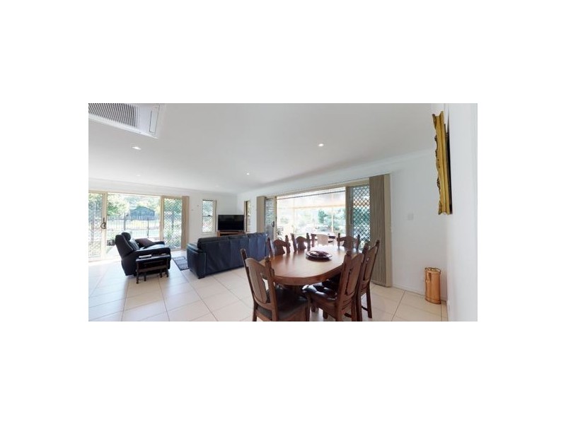 19-21 Three Ponds Place, Elimbah QLD 4516