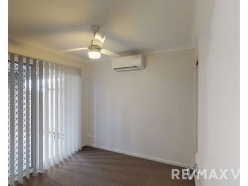 2/22 Coggins Street, Caboolture South QLD 4510