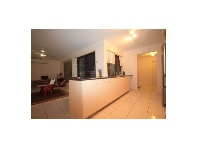 10 Lina Street, Morayfield QLD 4506