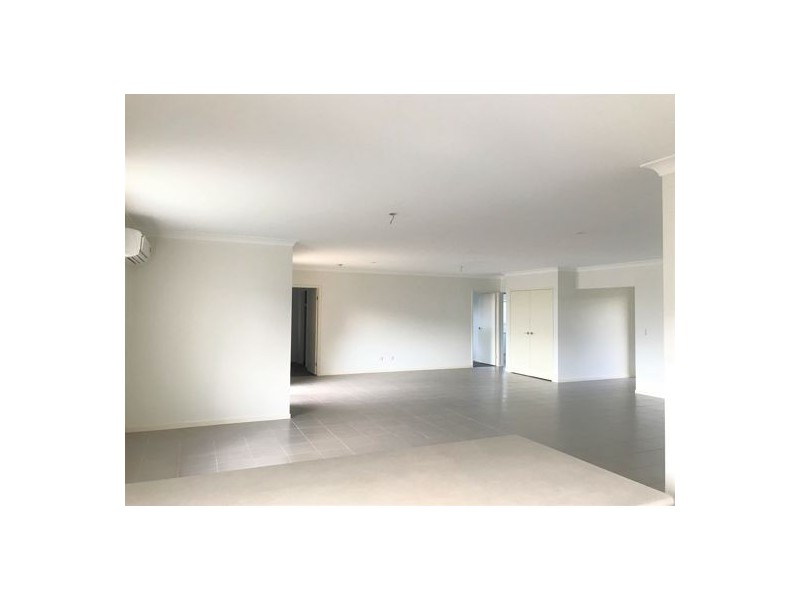 59 Ridgegarden Drive, Morayfield QLD 4506