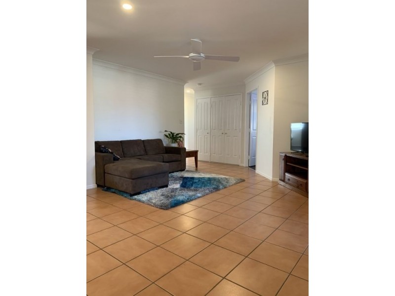 8 Noosa Court, Upper Caboolture QLD 4510
