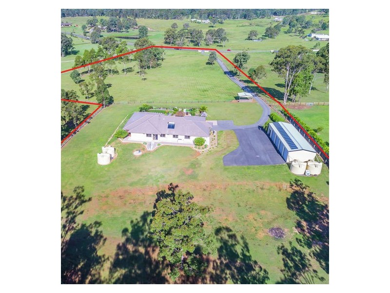 64 Springflats Ct, Moorina QLD 4506