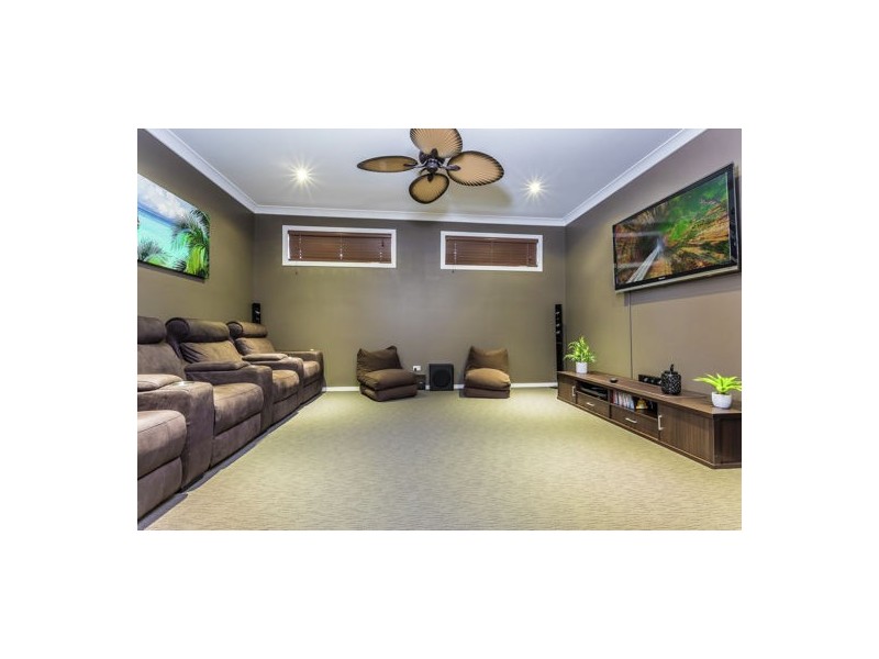 64 Springflats Ct, Moorina QLD 4506