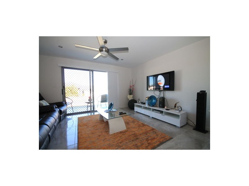 80 Wattle Ave, Beerburrum QLD 4517