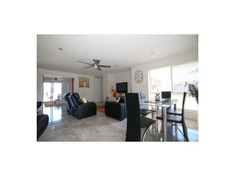 80 Wattle Ave, Beerburrum QLD 4517