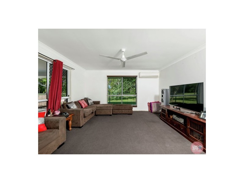 2/1 Ulster Drive, Bellmere QLD 4510