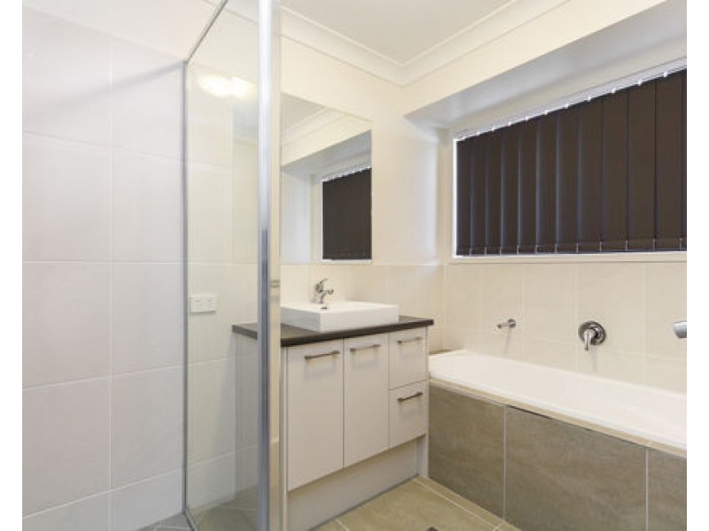 16 Leopardtree Drive, Upper Caboolture QLD 4510