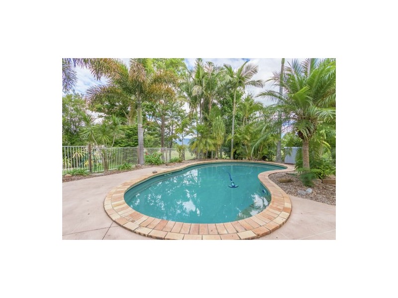 99 Mary Smokes Creek Road, Royston QLD 4515