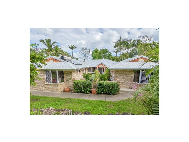 99 Mary Smokes Creek Road, Royston QLD 4515