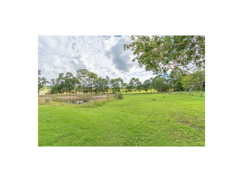 99 Mary Smokes Creek Road, Royston QLD 4515