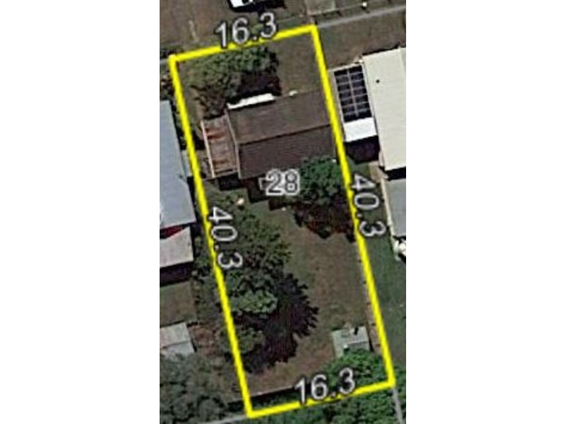 28 The Crescent, Kallangur QLD 4503