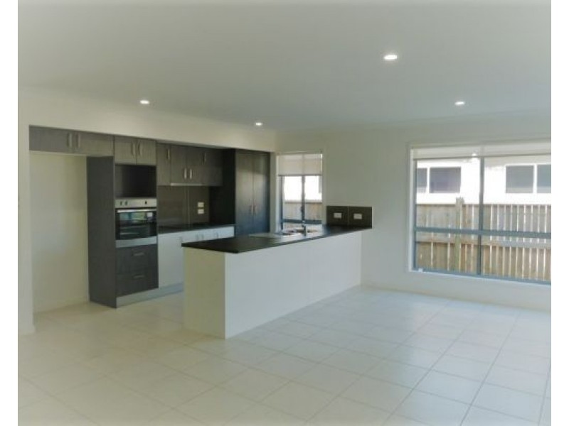 40 Raff Road, Caboolture South QLD 4510