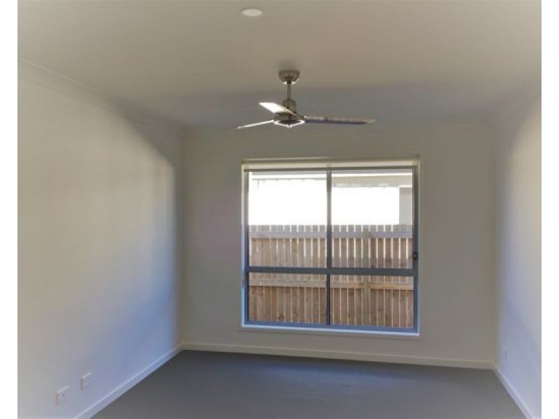 40 Raff Road, Caboolture South QLD 4510