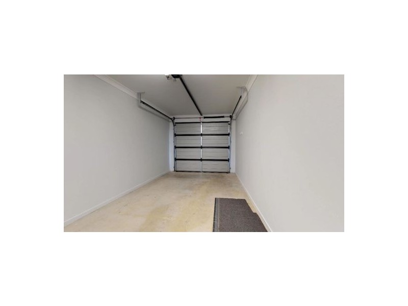 2/5 Sterling Road, Morayfield QLD 4506