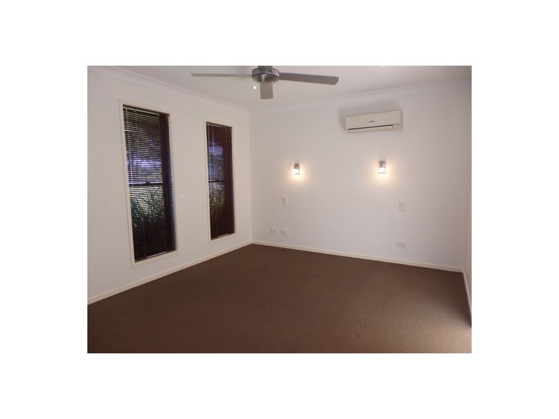 13 Bloomfield Court, Ormeau QLD 4208