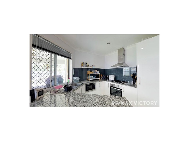 9 Newmarket Drive, Morayfield QLD 4506