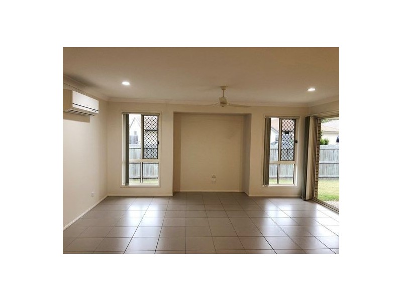35 Newmarket Drive, Morayfield QLD 4506