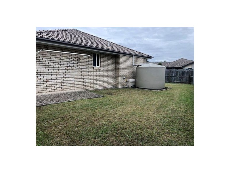 35 Newmarket Drive, Morayfield QLD 4506
