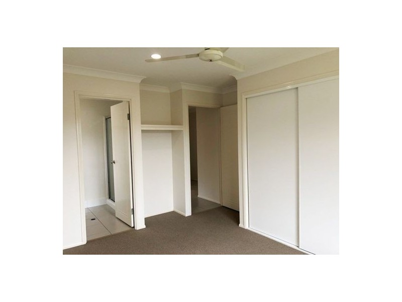 35 Newmarket Drive, Morayfield QLD 4506
