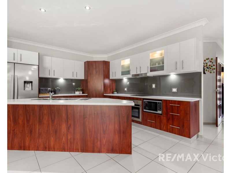 124 Mallard Court, Upper Caboolture QLD 4510
