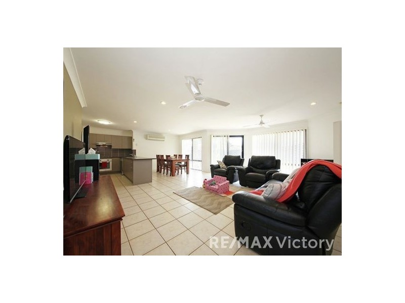 3 Marilyn Place, Morayfield QLD 4506
