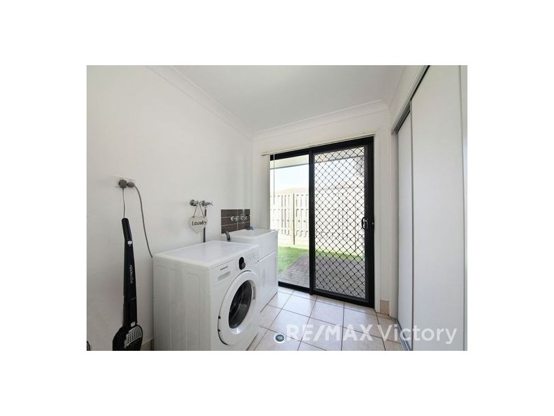 3 Marilyn Place, Morayfield QLD 4506