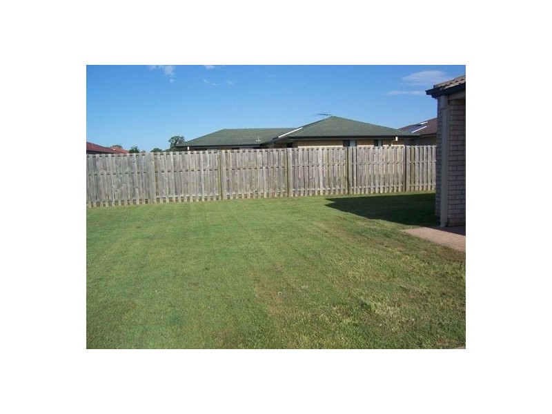 5 Marilyn Place, Morayfield QLD 4506
