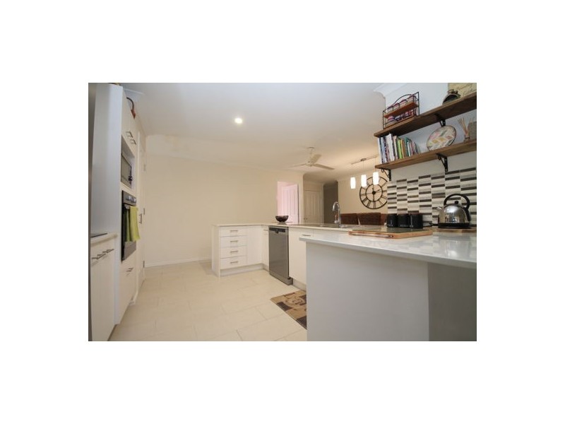 20 Parkridge Avenue, Upper Caboolture QLD 4510