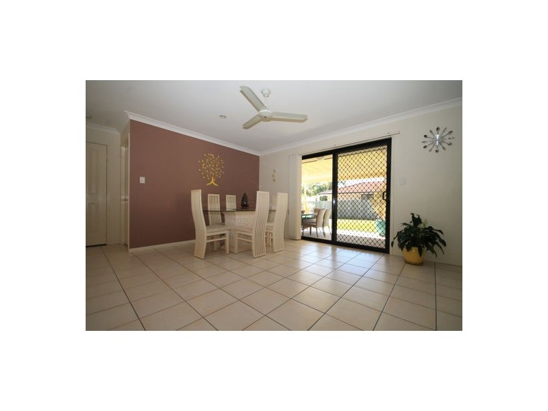 18 Sturt Street, Morayfield QLD 4506