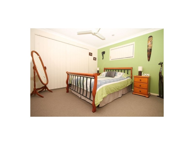 18 Sturt Street, Morayfield QLD 4506