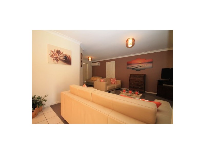 18 Sturt Street, Morayfield QLD 4506