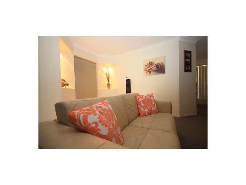 18 Sturt Street, Morayfield QLD 4506