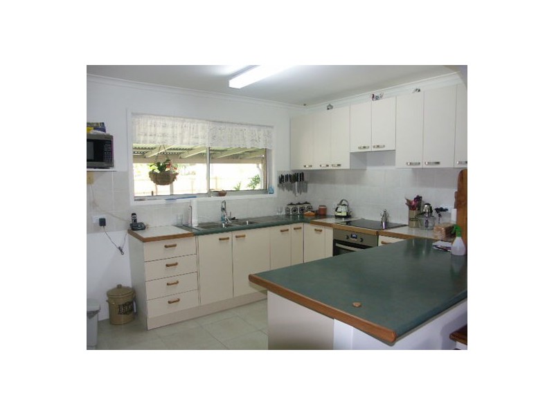 17 Diamond Street, Caboolture QLD 4510