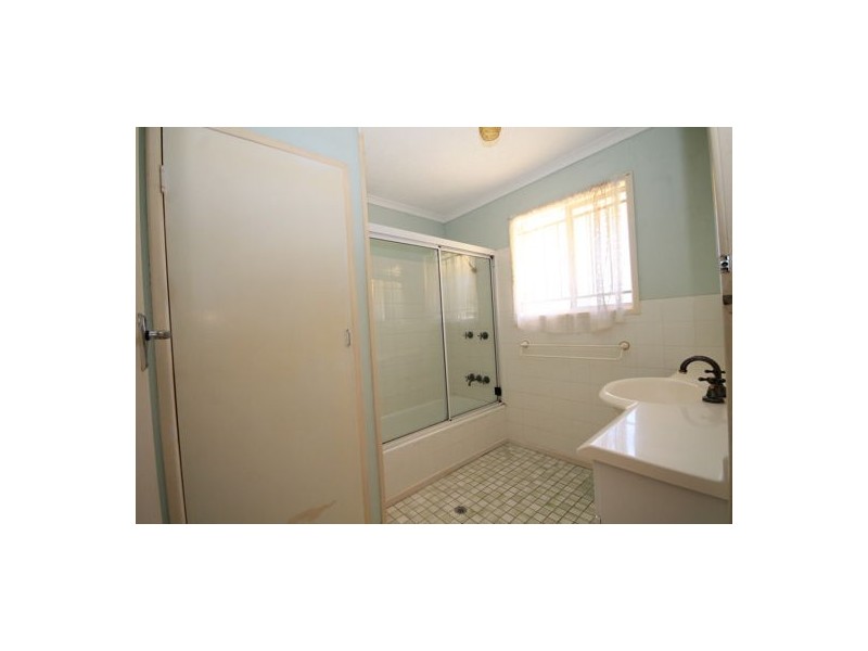 5 Douglas Drive, Caboolture QLD 4510