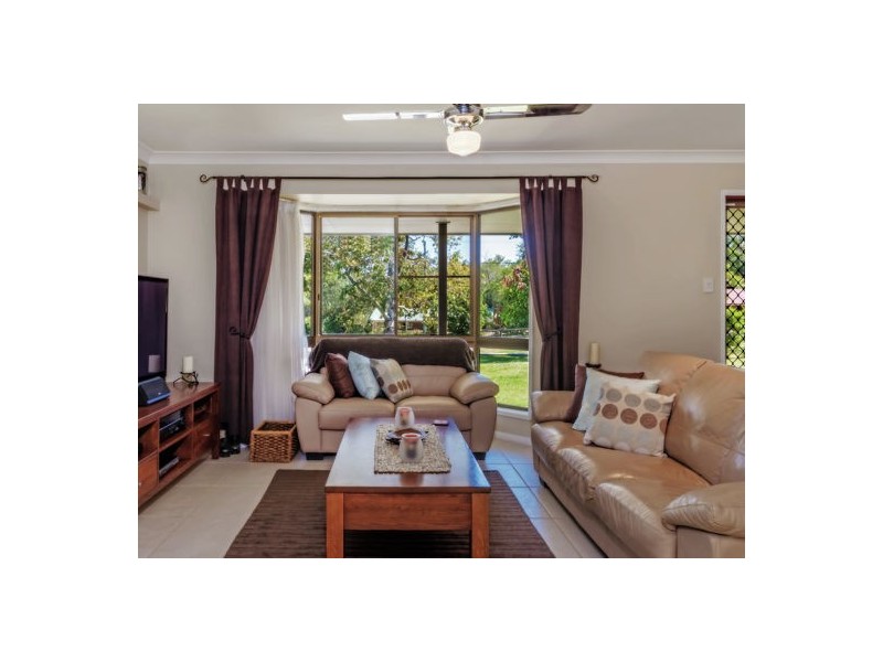 9-11 Cashmere Place, Morayfield QLD 4506