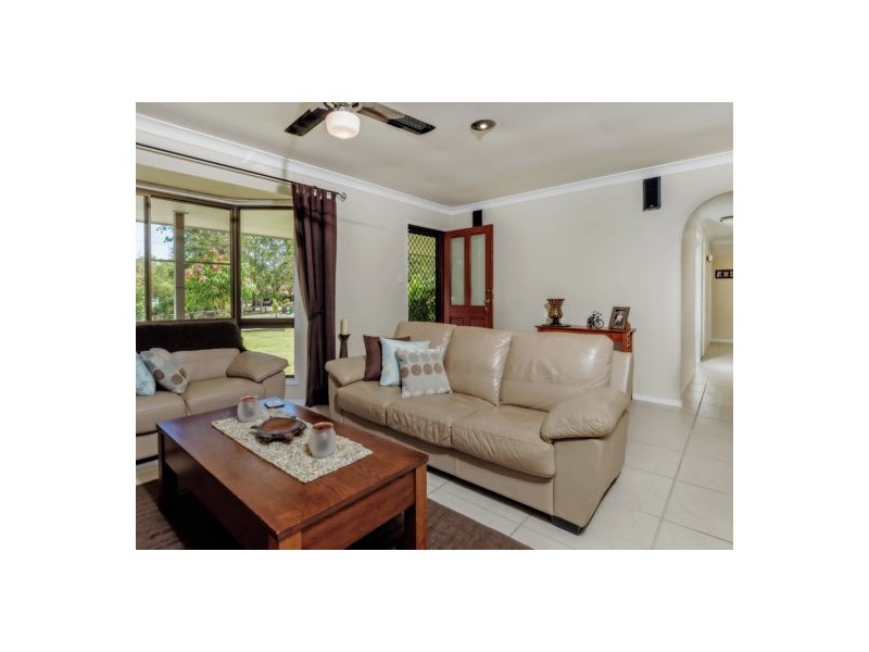 9-11 Cashmere Place, Morayfield QLD 4506