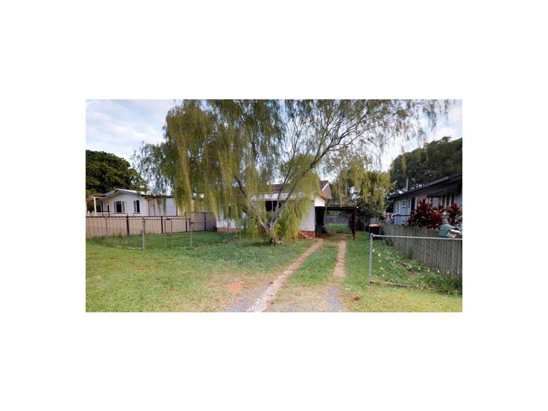 28 The Crescent, Kallangur QLD 4503