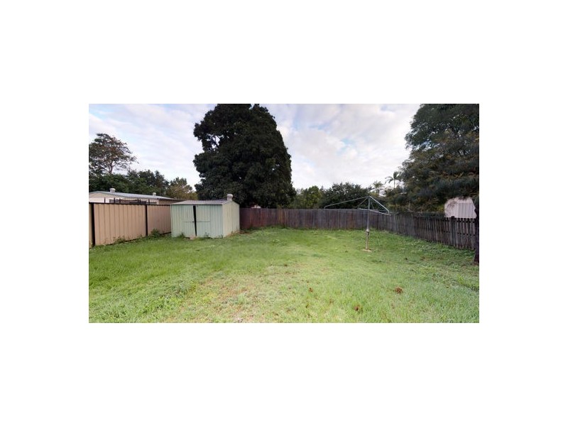 28 The Crescent, Kallangur QLD 4503