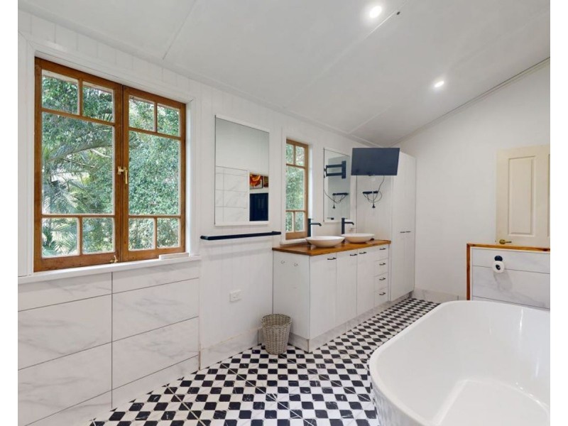 50 Bells Lane, Bellmere QLD 4510