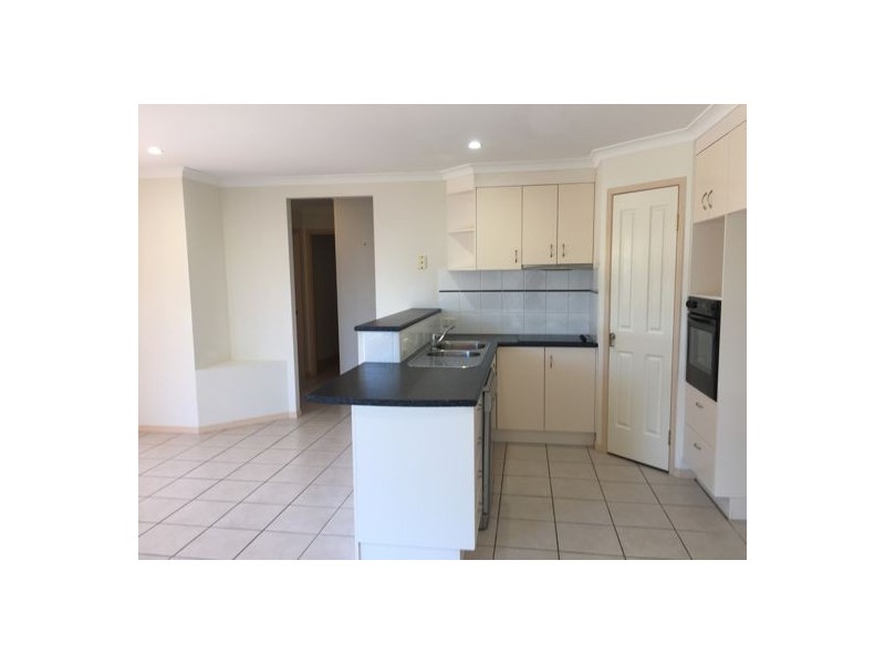 37 Sturt Street, Morayfield QLD 4506