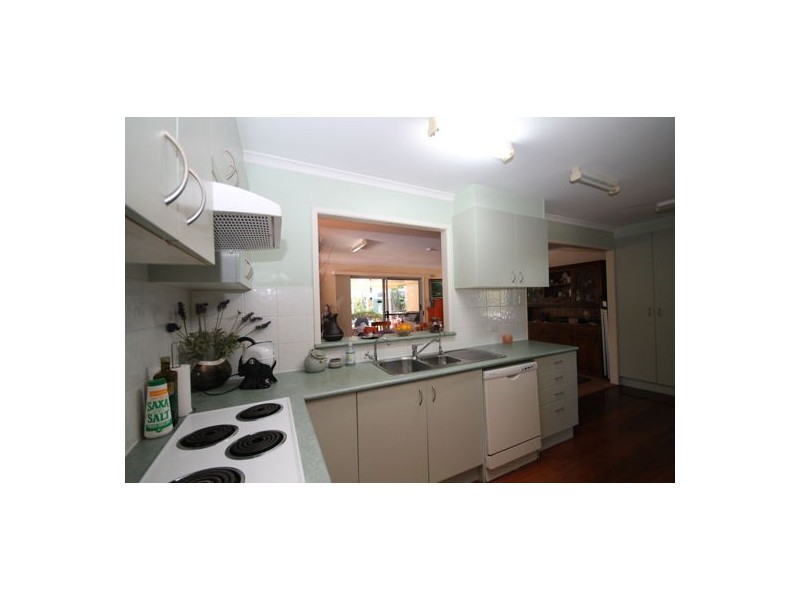 9 Douglas Drive, Caboolture QLD 4510