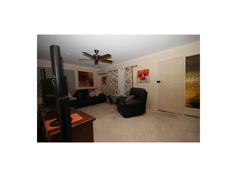 9 Douglas Drive, Caboolture QLD 4510
