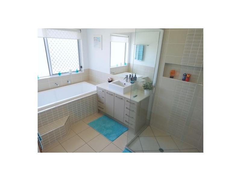105 Sumsion Road, Wamuran QLD 4512