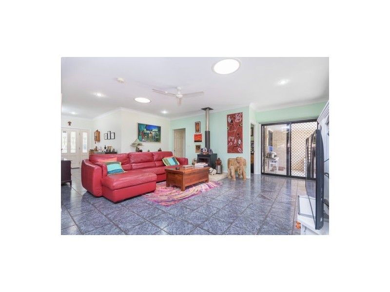 2 Mossman Way, Sandstone Point QLD 4511
