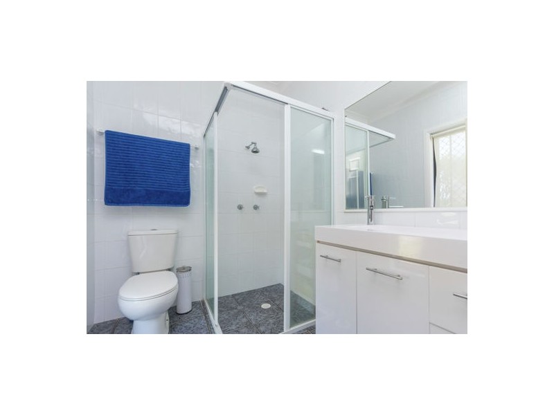 2 Mossman Way, Sandstone Point QLD 4511