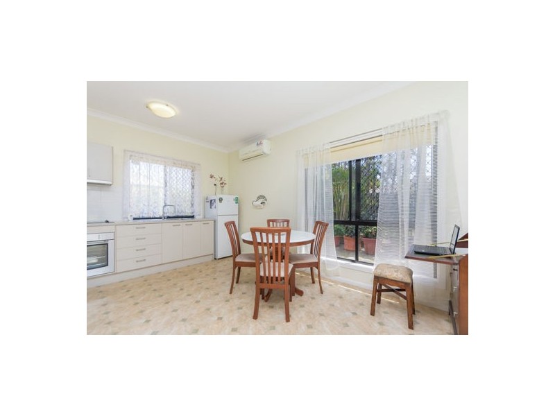 2 Mossman Way, Sandstone Point QLD 4511